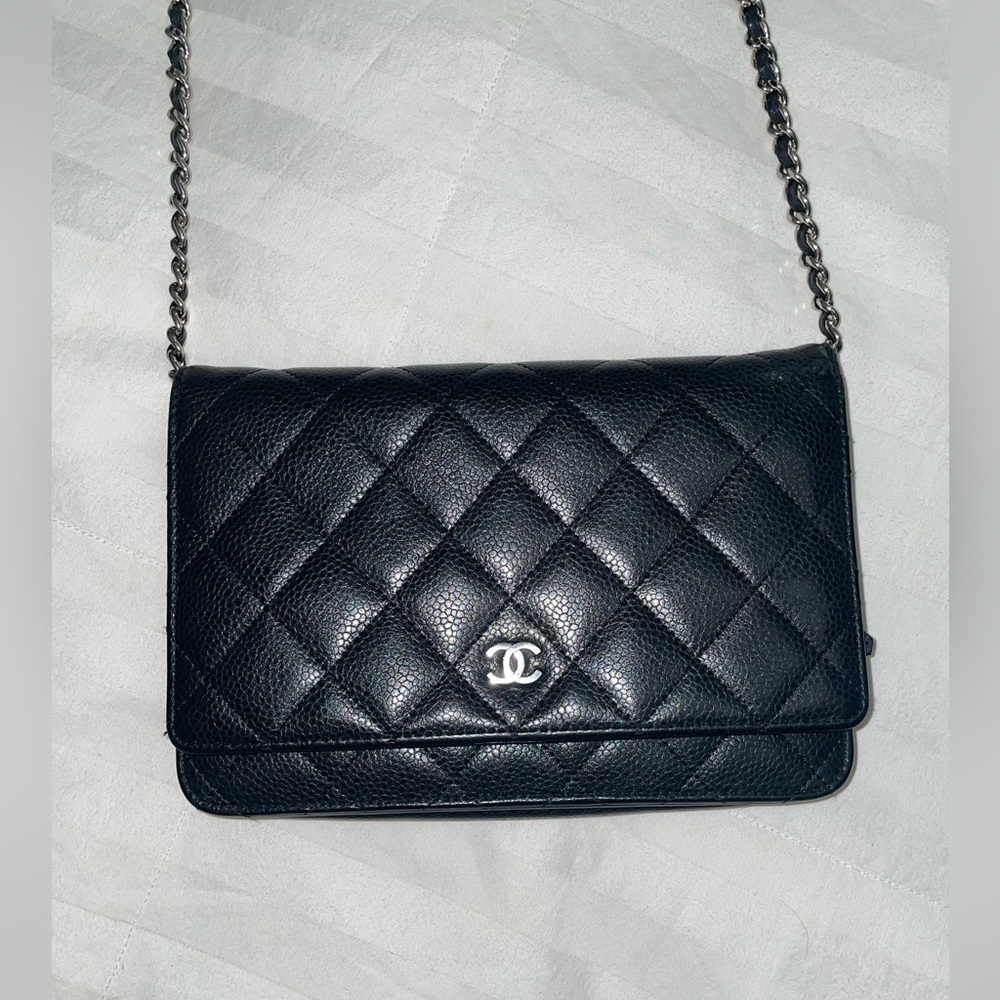 CHANEL
Caviar Quilted Wallet on Chain WOC Black